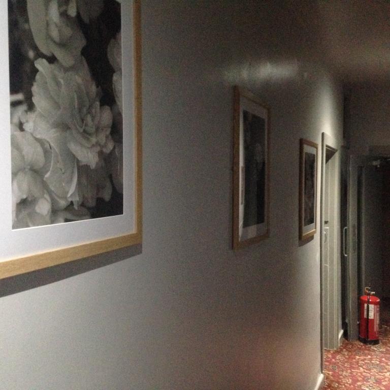 Peek-A-Booze - Budget Hotel - Adults Only Blackpool Luaran gambar
